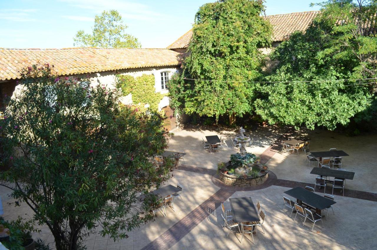 Chateau Du Puits Es Pratx Ginestas Exterior photo